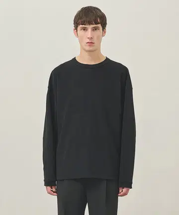 STUDIOUS 내로우 플리츠 맨투맨