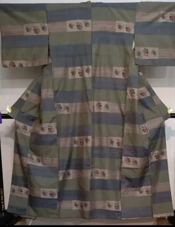 사과 패턴  기모노 순수 실크 화장 67cm