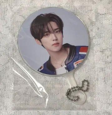 ZB1 제베원 HERE&NOW 미니 키링 유진 부채