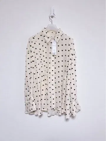 COCODEAL 도트 플로키 페플럼 셔츠