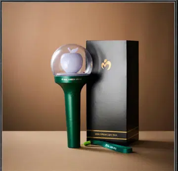MGA OFFICIAL 라이트 스틱 그린