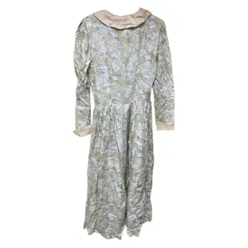 새상품급 꽃무늬 긴팔 원피스 [ 10 ]