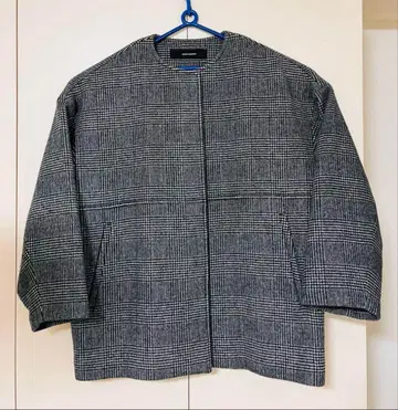 미사용 새상품 저널 스탠다드 노카라 숏코트 사이즈 38