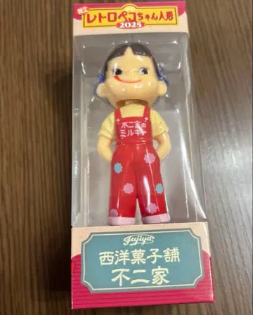 후지야 레트로 펜짱 인형 2025