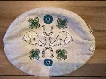 코랄&태스크 파우치 럭키