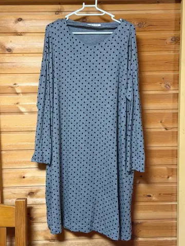 PUAL CE CIN 그레이 도트 무늬 원피스