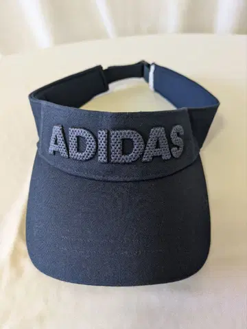 ADIDAS 네이비 바이저