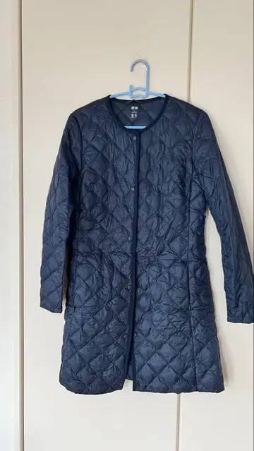 UNIQLO 네이비 컬러 다운 자켓 M