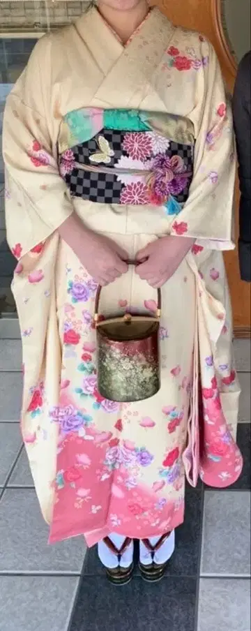 꽃무늬 후리소데 크림색 전 세트