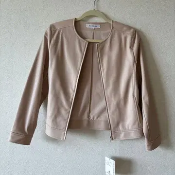 베이지 노카라 자켓 합성 피혁