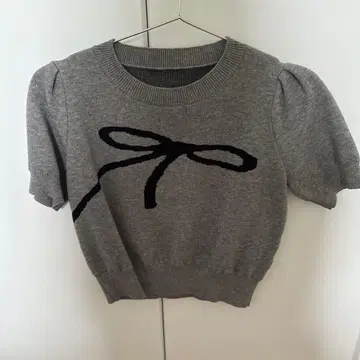 S 사이즈 리본 모티브 퍼프 슬리브 니트