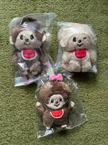 [ 미사용 새상품 ] 몽치치 군 마스코트 키링 몽치치 양 핀 배지