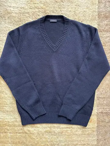 Cruciani 크루치아니 V넥 니트 스웨터 48 이탈리아제