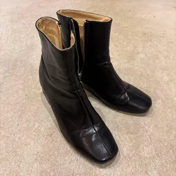 후즈후 갤러리 블랙 가죽 지퍼 부츠