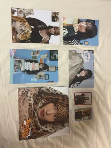 TWICE 특별 앨범 [The Story Goes On] 모모 세트