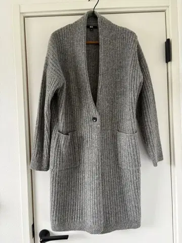 유니클로 리브 그레이 가디건