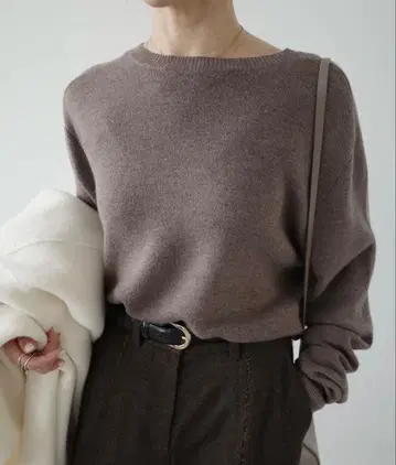 새상품 Na.e [ EVER SERIES ] 크루넥 니트 모카