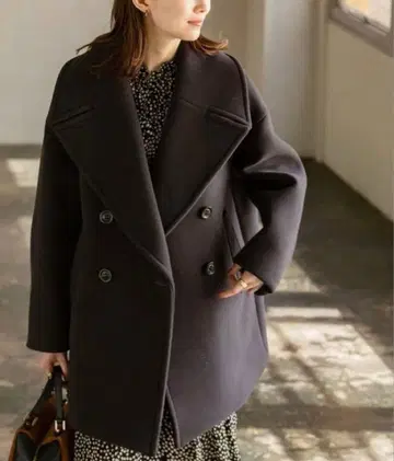 noble MTR 빅 칼라 P 코트