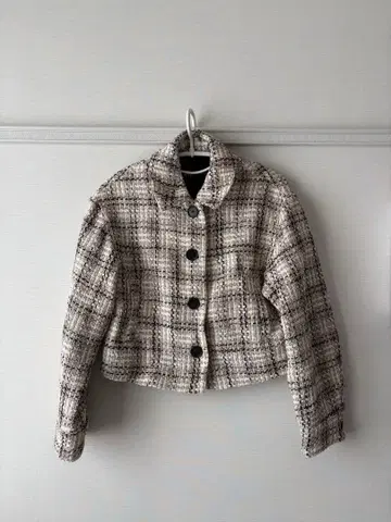 ZARA 체크 무늬 숏 자켓 XS