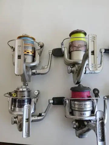 시마노 기타 스피닝 릴 4개 세트