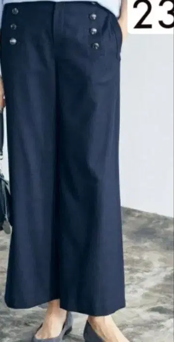 23구 울 사키소니 와이드 팬츠 36 네이비
