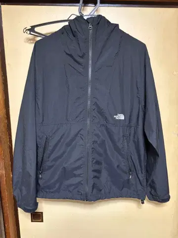 새상품급 THE NORTH FACE 더 노스 페이스 컴팩트 자켓