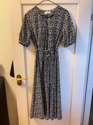 index 반팔 롱 원피스 M 사이즈 꽃무늬