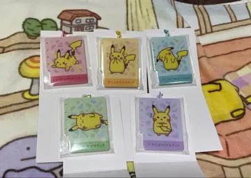 아크릴 키링 컬렉션 십십색 피카츄 전5종 세트