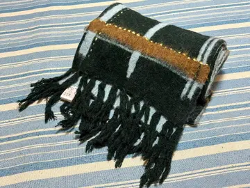 PAMM 투명한 공기 체크 머플러 다크 그린