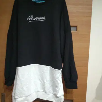 RODEOCROWNS 로고 자수 트레이닝복