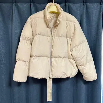 새상품급! 미라 오웬 다운 화이트