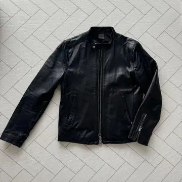 HARE 블랙 가죽 라이더 자켓
