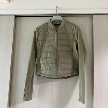 젝시믹스 경량 다운 자켓 M 사이즈