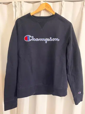 챔피언 네이비 크루넥 트레이닝복 S 사이즈