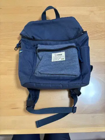 moz 미니 백팩 네이비