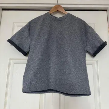 새상품!! ZARA 그레이 반팔 플리스풍 상의