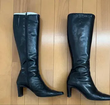 블랙 가죽 롱 부츠 힐