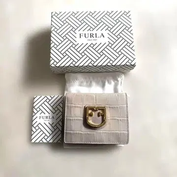 FURLA 훌라 지갑 이단 접이식