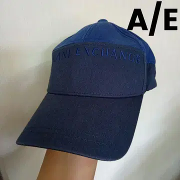아르마니 익스체인지 네이비 캡