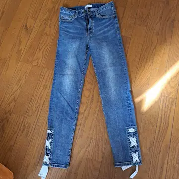 AMERI 데님 팬츠 사이즈 25 밑단 리본