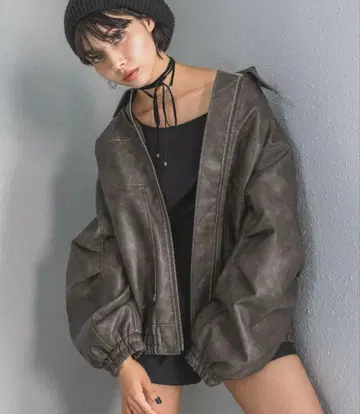 [ 새상품 ] PAGE BOY 샌드 빈티지 가죽 블루종