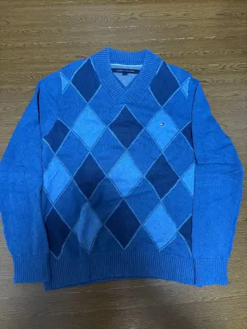 TOMMY HILFIGER 니트