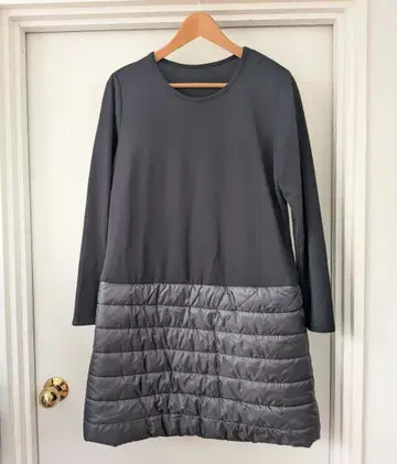 Style Ravie 블랙 절개 원피스 긴팔