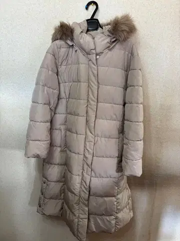 Avail 베이지 후드 부착 다운 코트