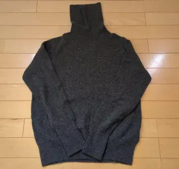 캐시미어 터틀넥 니트