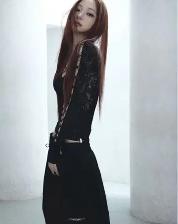 S ruched sculpt body lace THEREDTHREAD