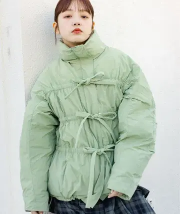 프론트 리본 패딩 자켓