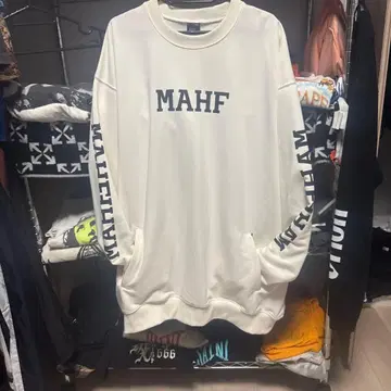 MAHF 오버 사이즈 트레이닝복 화이트 스노우보드