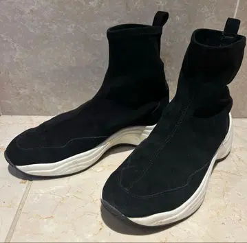 [ 새상품급 ] LE TALON GRISE 르탈론 삭스 숏부츠 블랙