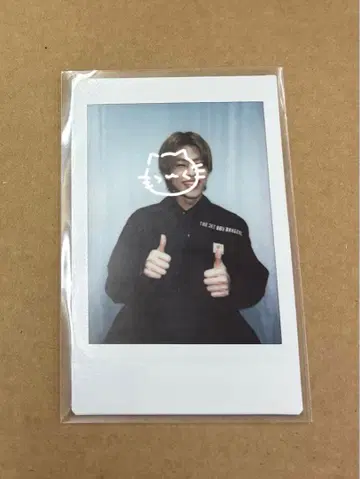 쿠와바라 타쿠미 TAKUMI 폴라로이드